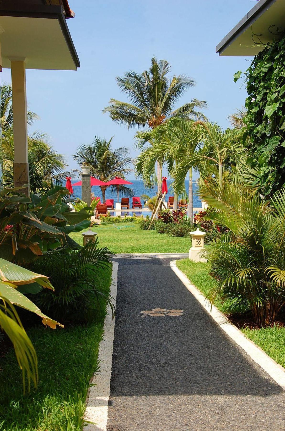 Bali Dive Resort And Spa Tulamben Екстериор снимка